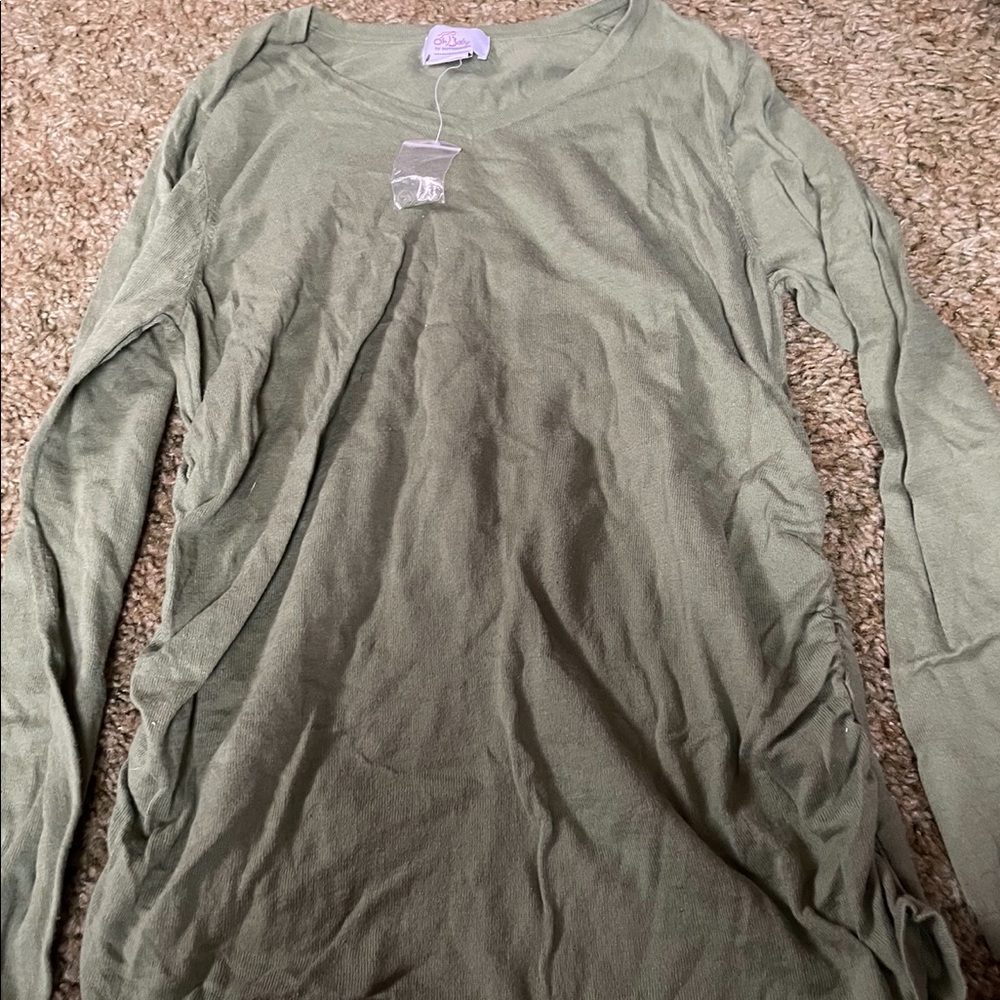 Maternity shirt